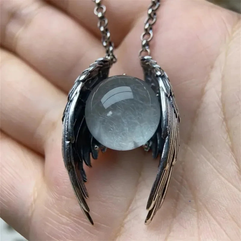 MACO Retro Ghost Wing Crystal Pendant – Vintage Personalized Angel Wing Necklace