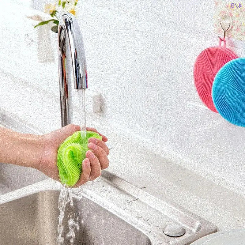 MACO Luxury Silicone Magic Cleaning Brush – Antibacterial Heat-Resistant Scrubber Pad
