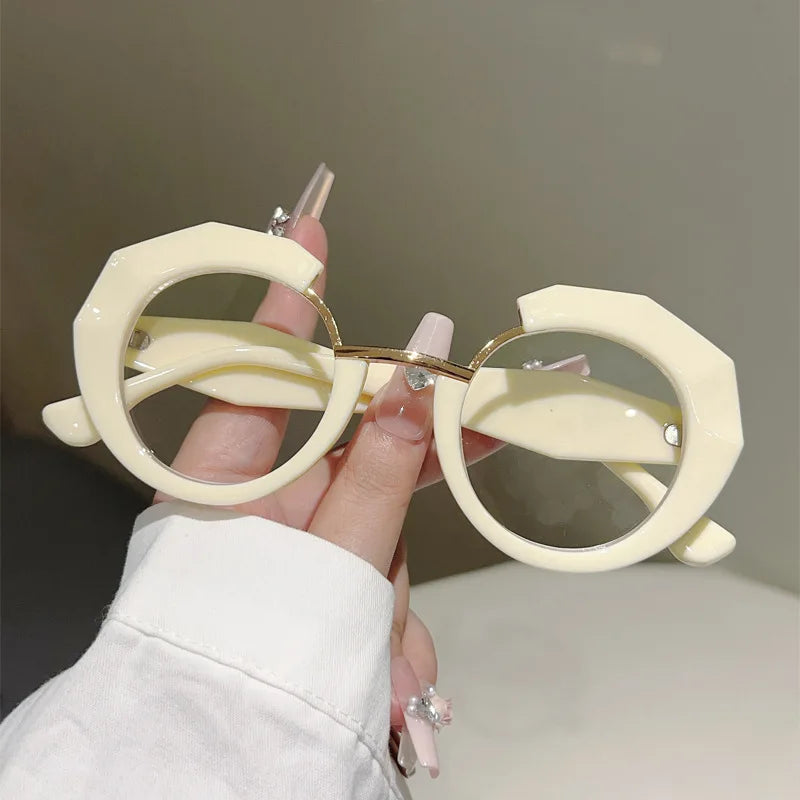 MACO Irregular Circular Reading Glasses – Anti-Blue Light Blocking Trendy Eyewear