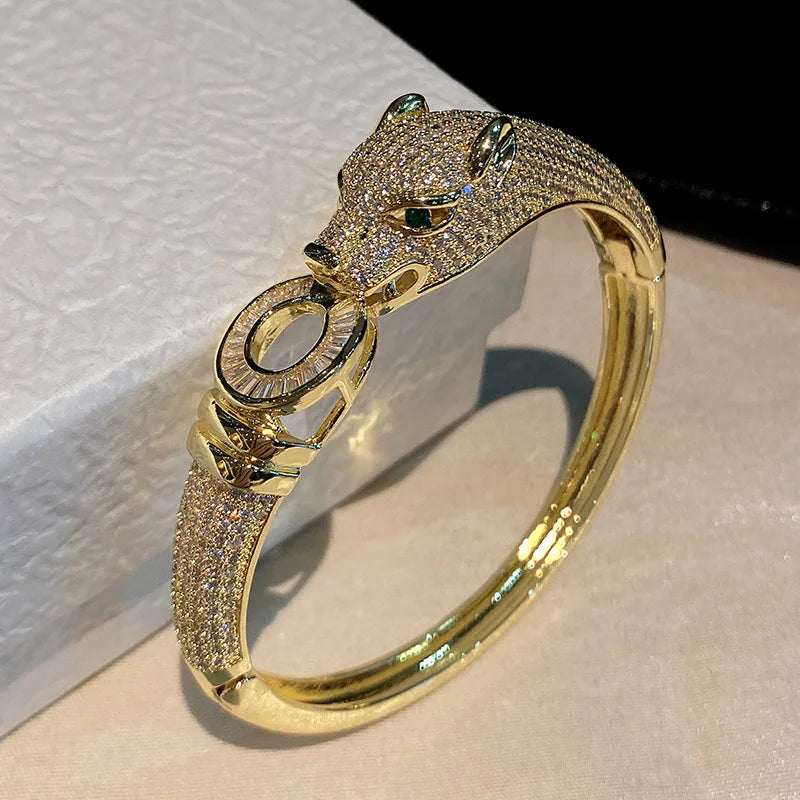 MACO Luxury Leopard Chunky Bangle – Classic Unisex Personality Statement Bracelet