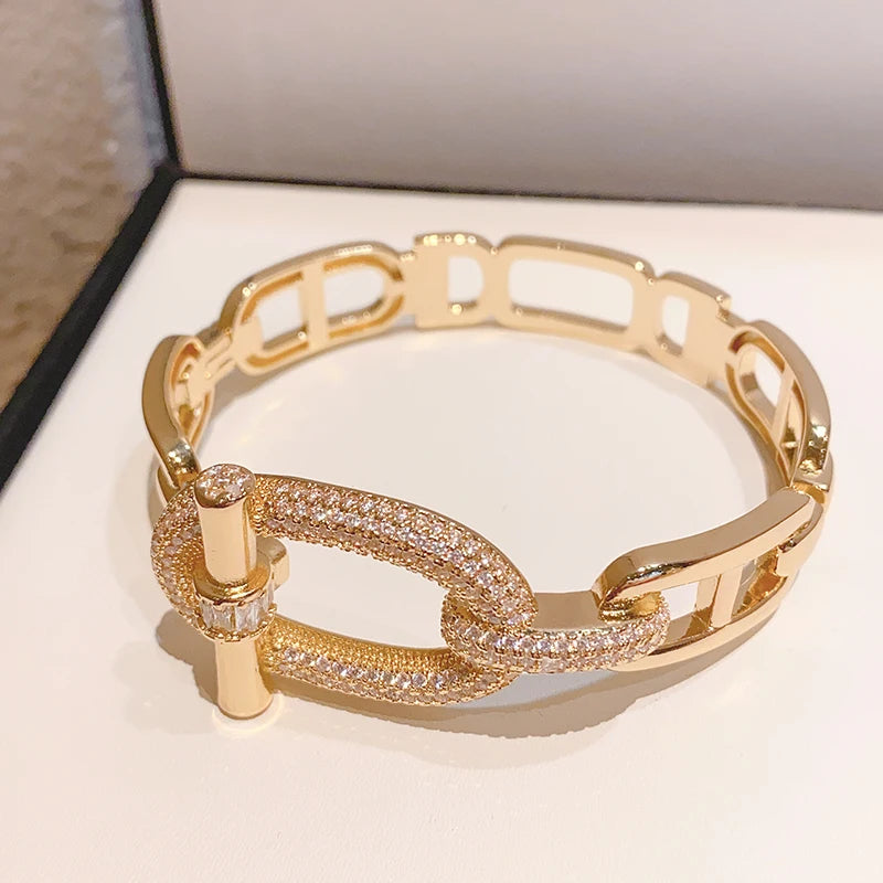 MACO Luxury 18K Gold Plated Belt Bangle – Punk Court Style Brass Bracelet